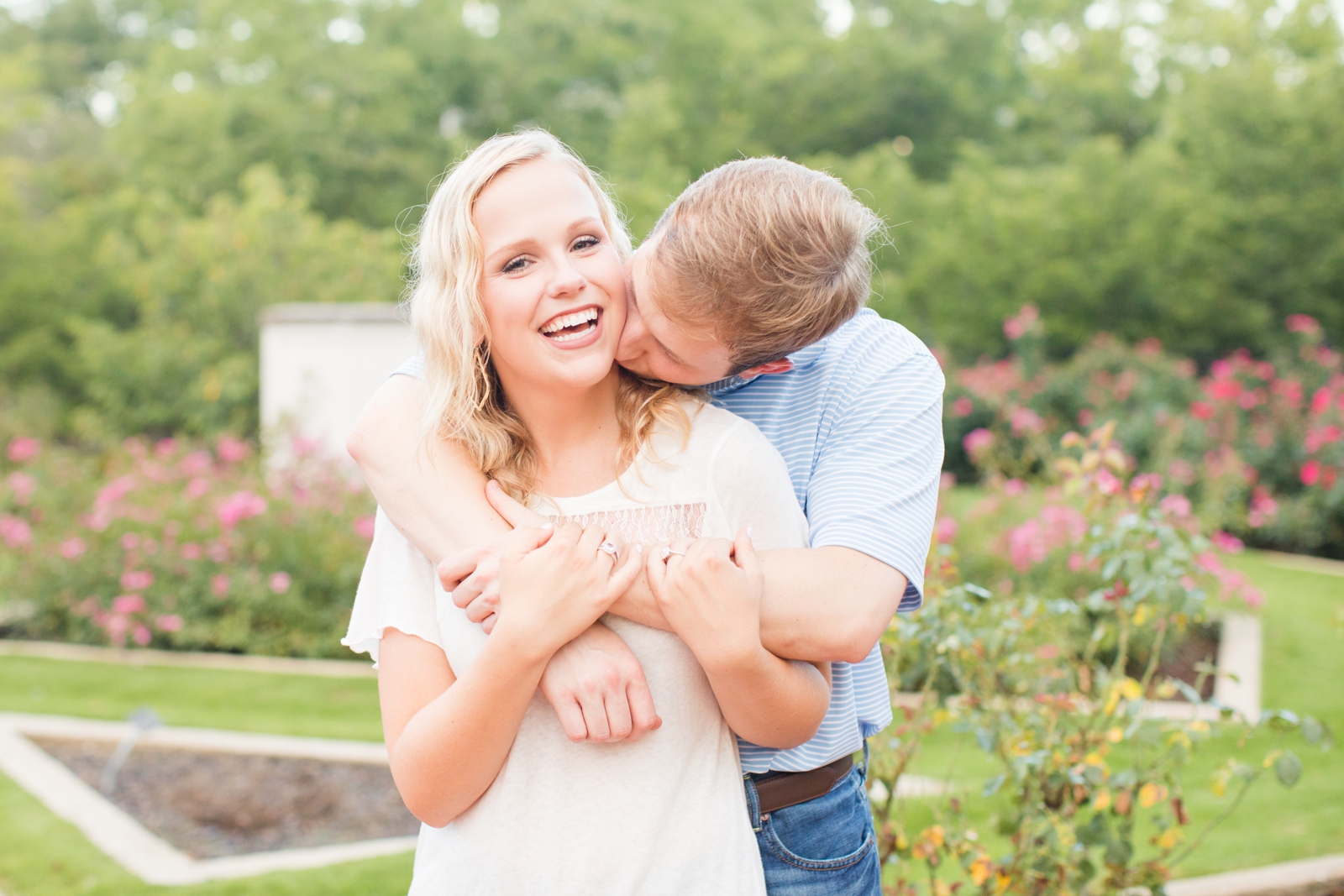 Birmingham Botanical Gardens Engagement Session - Sydney Bruton Photography